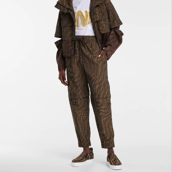 Fendi FF Vertigo tobacco/black slip-on sneakers in 39.5 - Picture 2 of 12